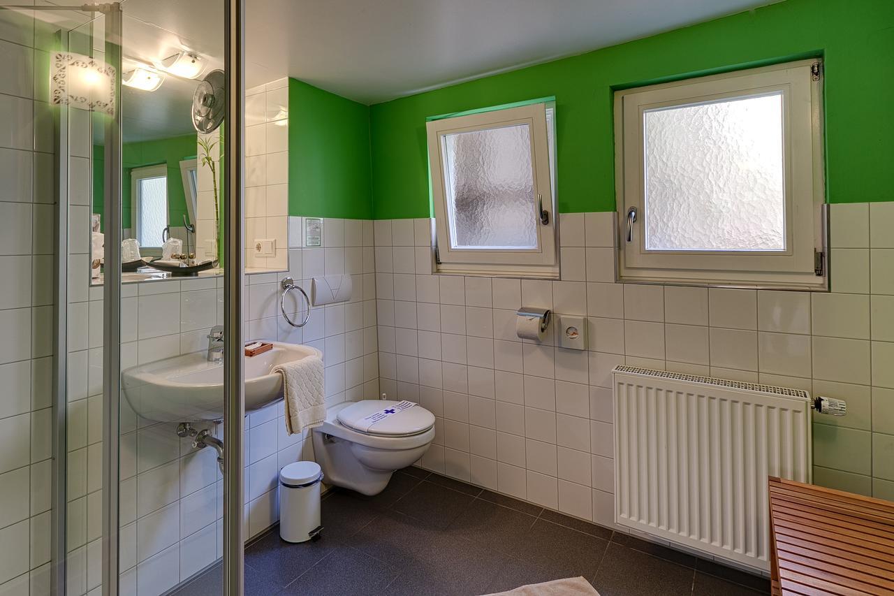 Hotel Kleine Radlerherberge Möckmühl Exteriör bild