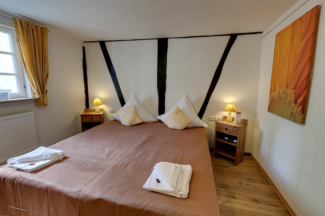 Hotel Kleine Radlerherberge Möckmühl Exteriör bild